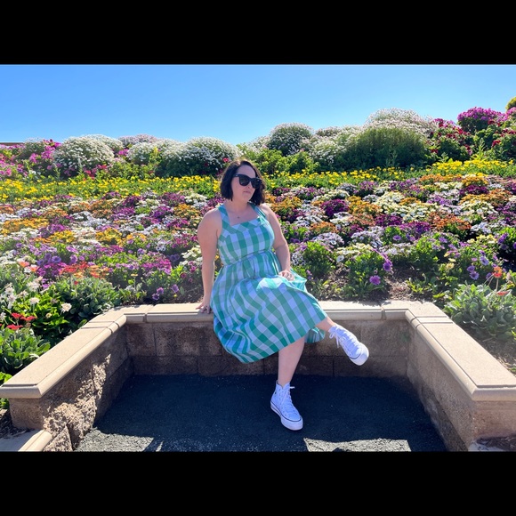 Meet your Posher, Larhea - Picture 4 of 5